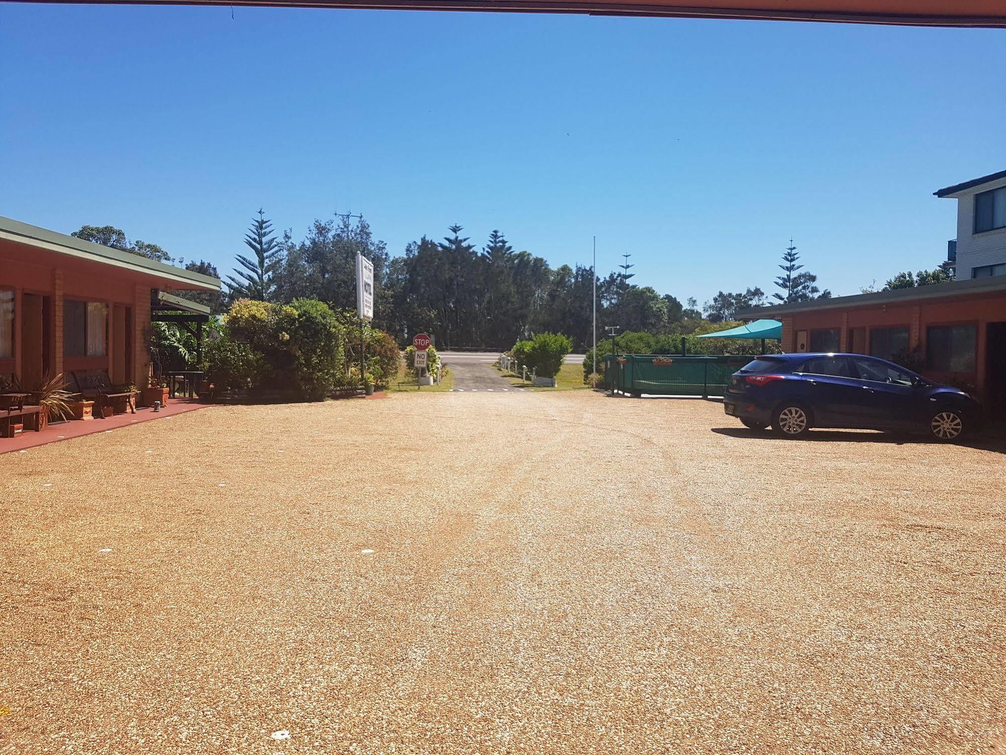 Lake Front Motel Entrance Εξωτερικό φωτογραφία